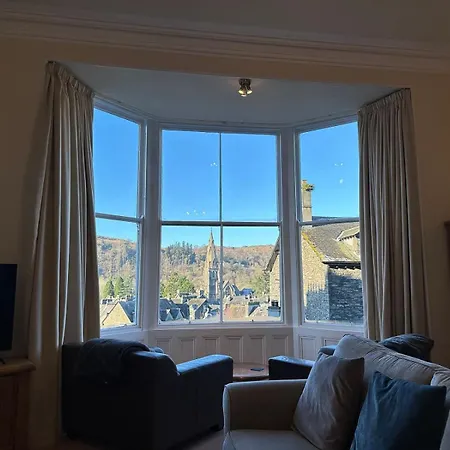 4 House * Ambleside