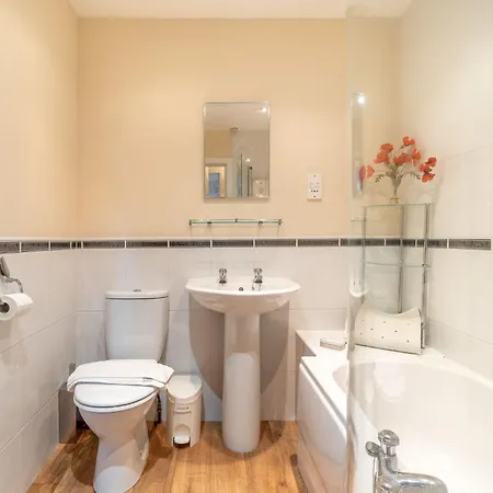 Holiday home 4 House